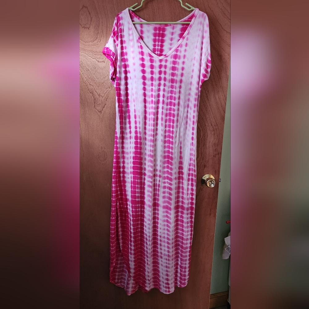 Pink and White Tie-Dye Maxi Dress Sz Small